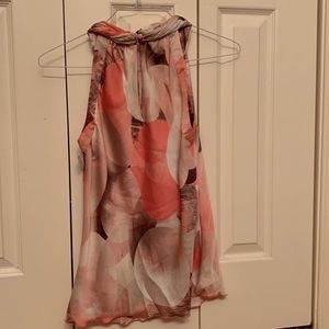 Larry Levine Woman’s tank blouse Size Small.